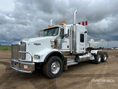 2015 Kenworth T800 6x4 Cabeza Tractora Cabina Dormitorio