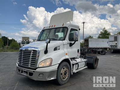 2013 Freightliner CA113 4x2 Tracteur routier
