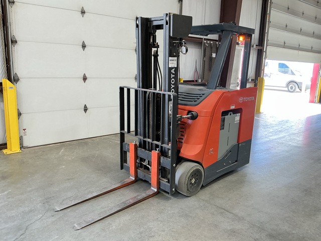 2021 Toyota 8BNCU20 4000 lb Electric Forklift