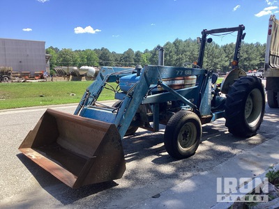 1984 Ford 2910 Tracteur agricole 2WD