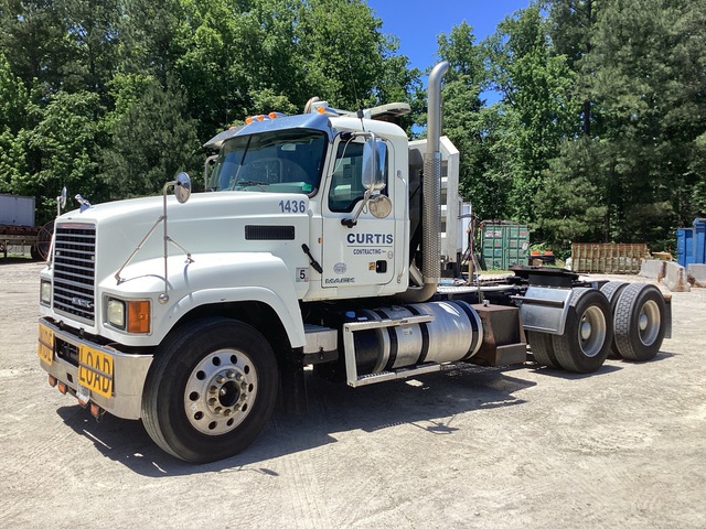 2013 Mack CHU613 6x4 T/A Day Cab Truck Tractor