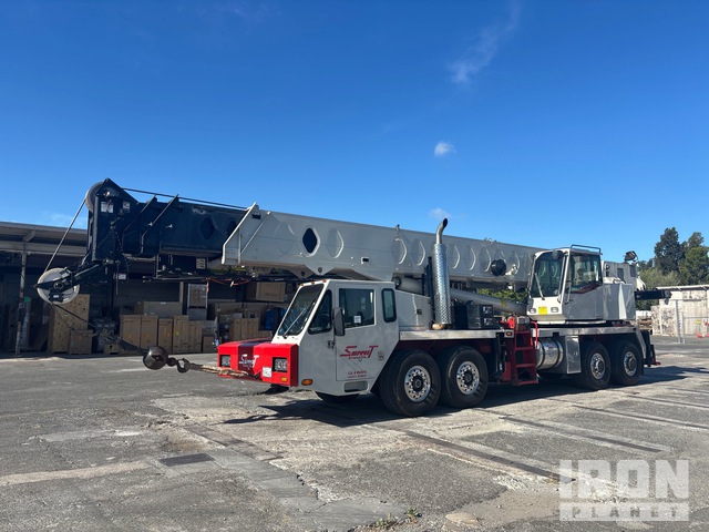 2004 Link-Belt HTT8675 75 ton 8x4 Hydraulic Truck Crane