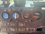 Upper Control Station with Oil Pressure