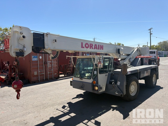 1997 Lorain LCD150 15 lb 4x4 Rough Terrain Crane