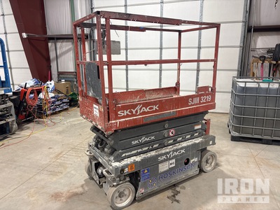 2017 Skyjack SJIII 3219 Electric Scissor Lift