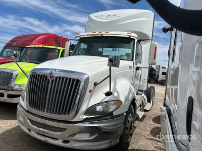 2014 International ProStar 6x4 3-Achs Sattelzugmaschine