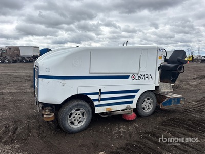 2009 Olympia Millennium Ice Resurfacer