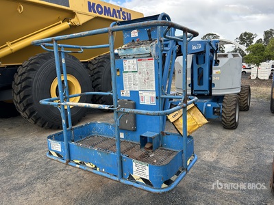 2013 Genie Z34/22 Electric Articulating Boom Lift