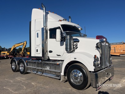2021 Kenworth T610SAR 6x4 T/A Sleeper Truck Tractor