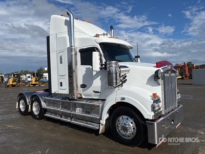 2021 Kenworth T610SAR 6x4 Sleeper Truck Tractor
