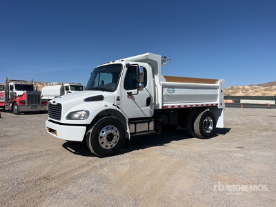 2014 Freightliner M2106 4x2 Autocarro ribaltabile