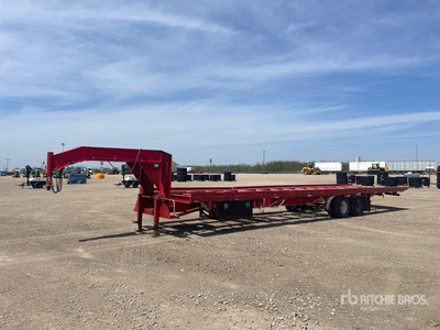 2022 Custom Built 40 ft T/A Gooseneck Remorque à conteneur