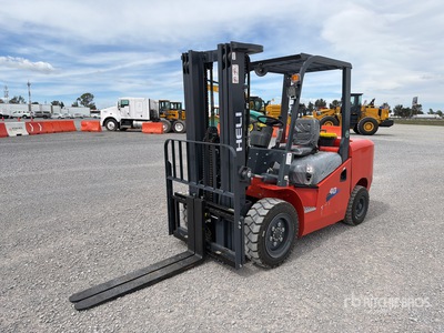 2026 Heli CPC40 8800 lb Pneumatic Tire Montacargas (Sin Usar) / Forklift (Unused)