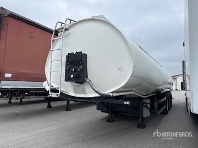 OMT Trailer cisterna