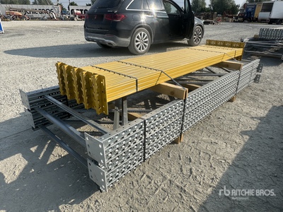 Yellow Grey Pallet Carrier Scaffolding