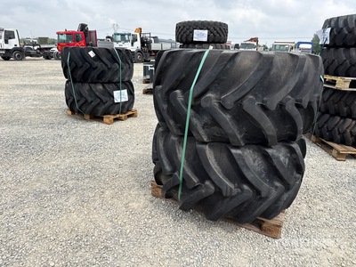 Quantity of (4) Nokian 600/55-26.5 Reifen