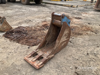 450 mm Digging 450mm bladed on 65mm pins suit 13T Cazo para excavadora