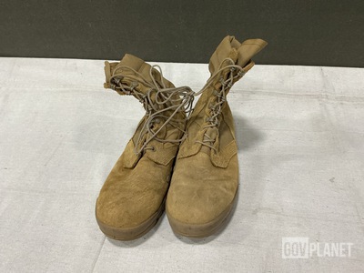 (36) Pairs of Combat Boots