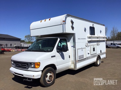 2006 Ford E-450 Econoline Mobile Chemical Labatory