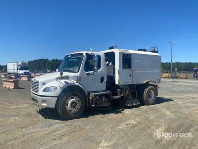 2022 Elgin Series J on 2020 Freightliner M-2 Sweeper Truck