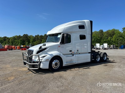 2021 Volvo VNL760 6x4 Cabeza Tractora Cabina Dormitorio