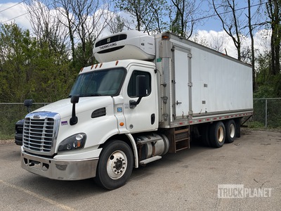 2017 Freightliner Cascadia 6x4 Refrigerated Truck (Inoperable)