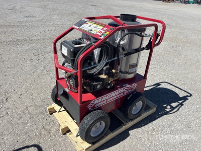 Easy-Kleen Magnum Gold Pressure Washer (Unused)