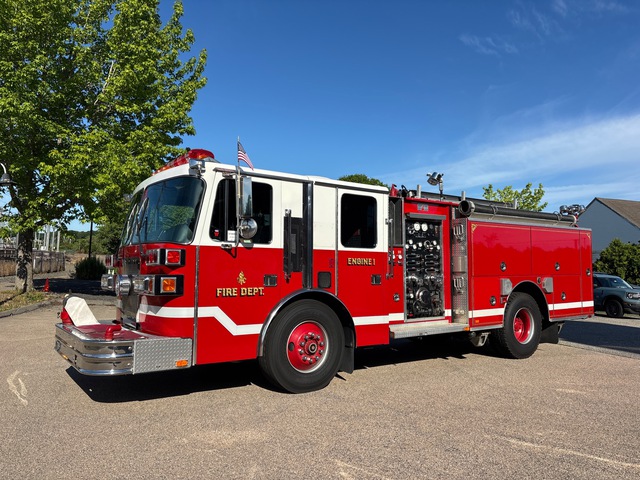 1994 Sutphen Deluge 4x2 Crew Cab Fire Truck 1994 Sutphen Deluge 4x2 Crew Cab Fire Truck