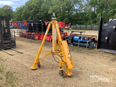 Columbus Jack Regent 53J6268/-10E1 Tripod Hydraulic Jack