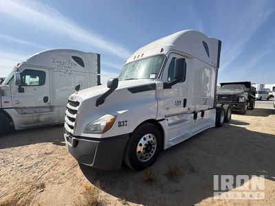2018 Freightliner Cascadia 126 6x4 T/A Sleeper Truck Tractor
