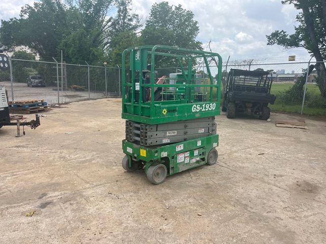 2015 Genie GS-1930 Electric Scissor Lift 2015 Genie GS-1930 Electric Scissor Lift