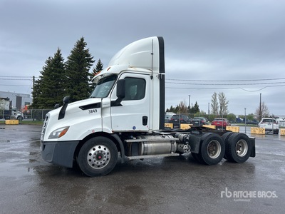 2020 Freightliner Cascadia 116 6x4 Cabeza Tractora Cabina Corta