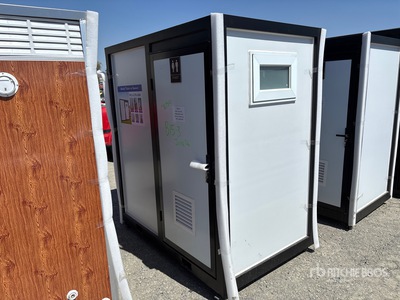 6 ft 7 in x 7 ft 5 in Portable Bano portatil (Unused)