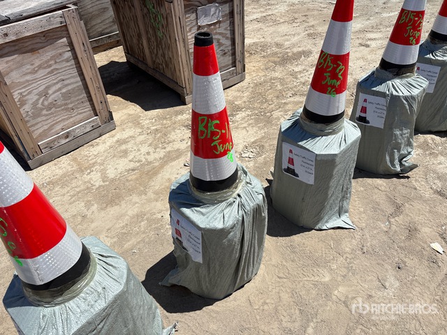 Quantity of (20) 15 in x 27 in Traffic Cones (Unused)