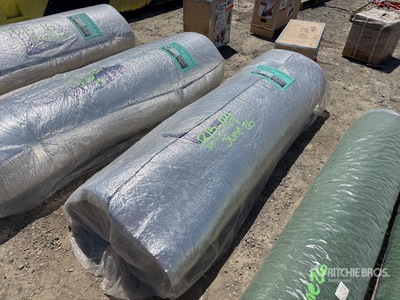 6.6 Ft. x 164 Ft. (Coverage 1082.4 Ft.) Bubble Aluminum Foil Reflective Insulation