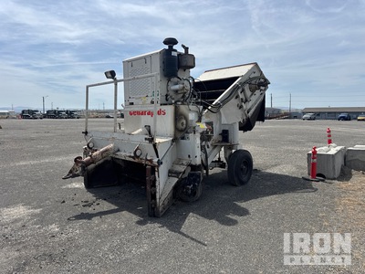 1999 (unverified) Cedarapids MS-2 Windrow Elevator