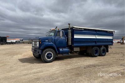 GMC 9500 6x4 Camion à grains