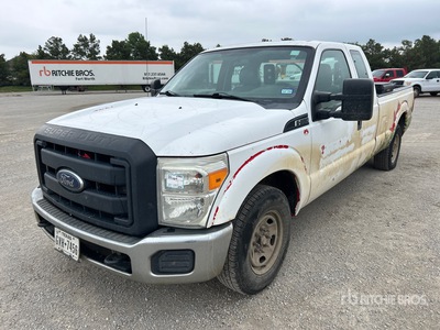 2016 Ford F-250 XL 4x2 Extended Cab Pick-up