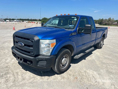 2016 Ford F-350 XL 4x2 Extended Cab Pickup