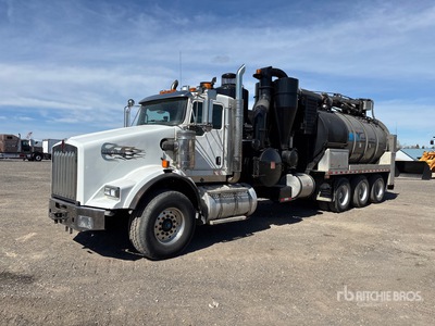 Vactor 21HXXPD15 on 2013 Kenworth T800 8x6 Vacuum Excavator Truck