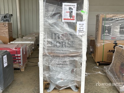 Iron Horse IHD6160V1 11.2 cfm Skid-Mounted Electric 60 gal Compresseur à air