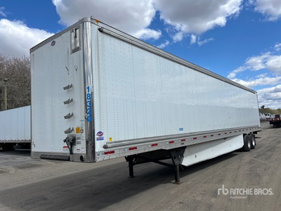 2020 Utility VS2DX 53 ft T/A Van Trailer