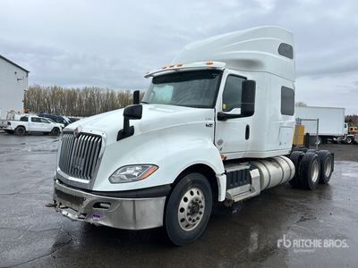 2020 International LT625 6x4 Cabeza Tractora Cabina Dormitorio