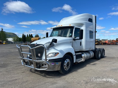 2020 International LT625 6x4 Tracteur routier couchette