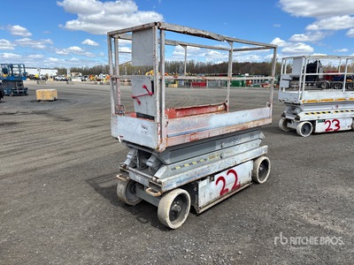 2007 Skyjack SJ3220 Electric Piattaforma aerea verticale