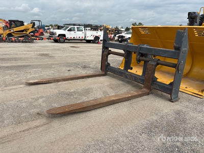 Paladin 95 in Wheel Loader Forks - Fits John Deere 744/824P