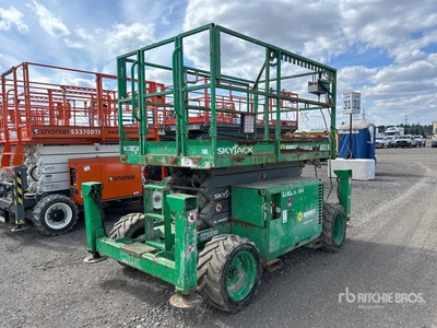 2018 Skyjack SJ6832 RT 4x4 Diesel Scissor Lift
