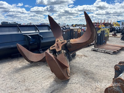 Excavator Grapple