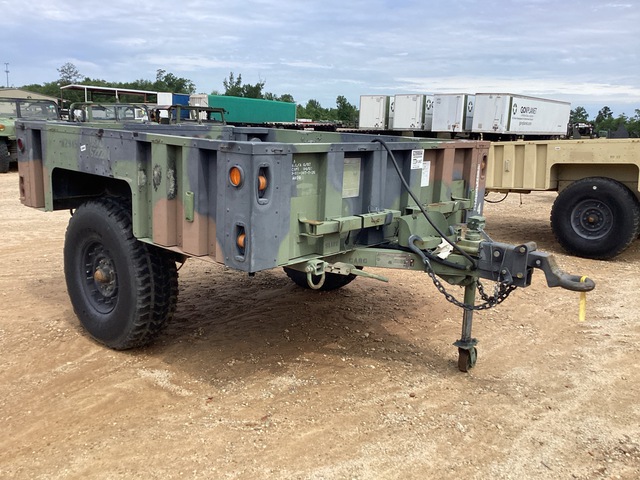 2006 US ARMY Tank Automotive Command M1102 Cargo Trailer