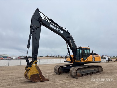 Komatsu PC3000 Tracked Excavator
